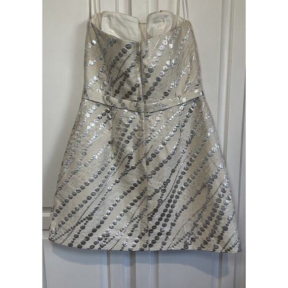 Karlie Cocktail Dress Strapless Size Large Mini Silver Pearl Design - Picture 2 of 10
